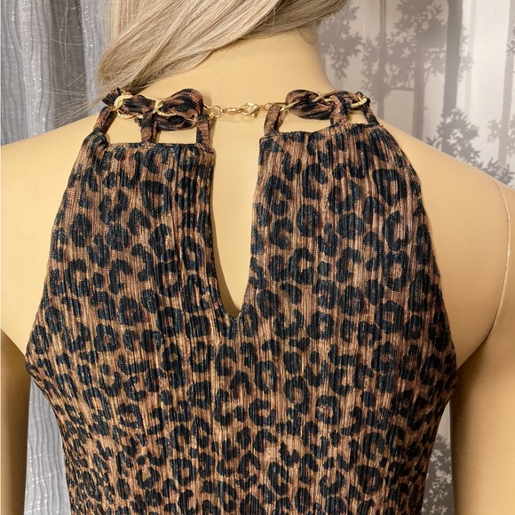 Chic Gold Threaded Lined Leopard Print Sleeveless Halter Top size Small - Picture 5 of 7